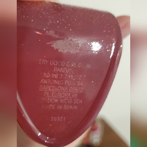 "Very Good Girl Glam" by Carolina Herrera Fragrance - Picture 3 of 4